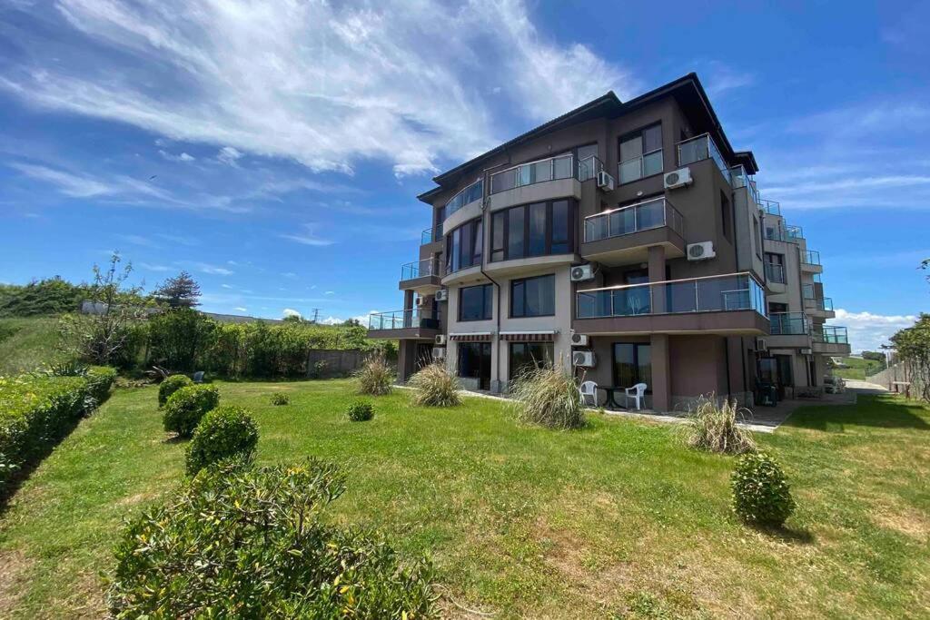 Seaview Dreamy Apartment With A Pool And Garden Sinemoretz Buitenkant foto